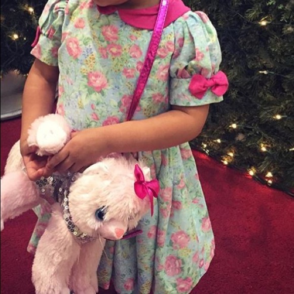 Beautiful Girly Dress - Picture 1 of 5